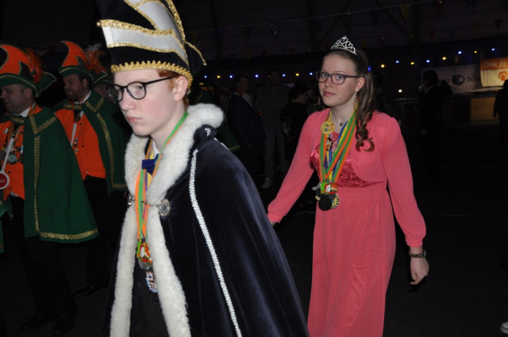 053_13-2501jeugdprinsenbal.jpg