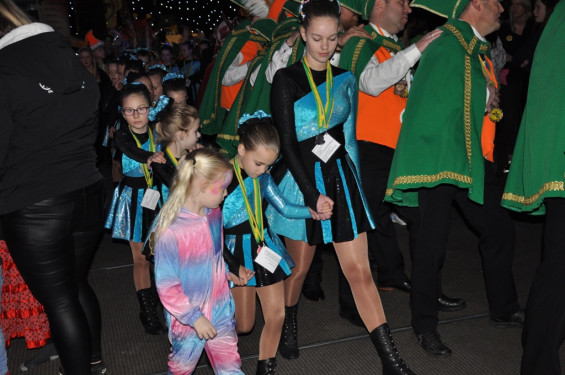 060_13-2501jeugdprinsenbal.jpg
