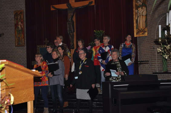 30_19-1502kerkdienst.jpg