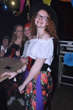 010_20-1502gypsyfeestengel.jpg