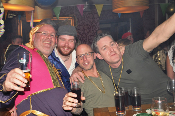 065_20-1502gypsyfeestengel.jpg