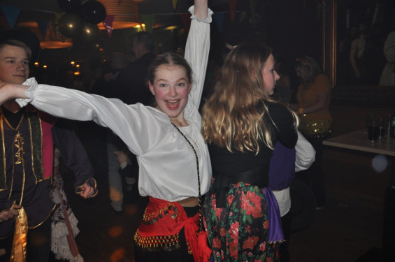070_20-1502gypsyfeestengel.jpg