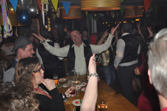 099_20-1502gypsyfeestengel.jpg