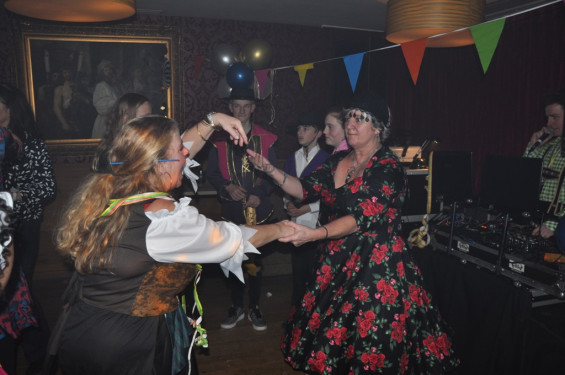 103_20-1502gypsyfeestengel.jpg