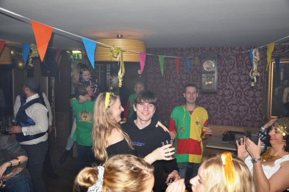 124_20-1502gypsyfeestengel.jpg