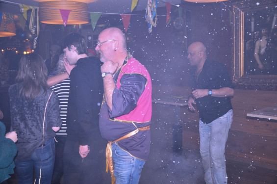 149_20-1502gypsyfeestengel.jpg