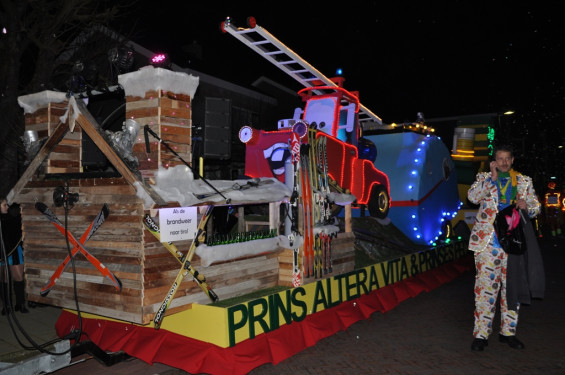 021_23-2102verlichteoptocht.jpg