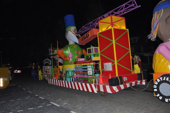 028_23-2102verlichteoptocht.jpg