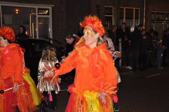 045_23-2102verlichteoptocht.jpg