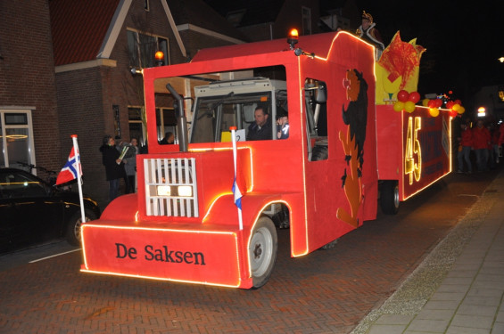 046_23-2102verlichteoptocht.jpg