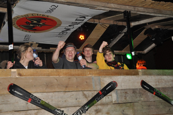 072_23-2102verlichteoptocht.jpg