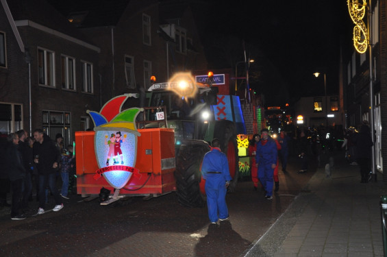 079_23-2102verlichteoptocht.jpg