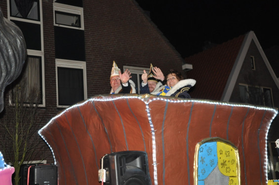 095_23-2102verlichteoptocht.jpg