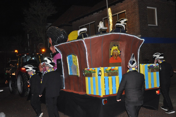 097_23-2102verlichteoptocht.jpg