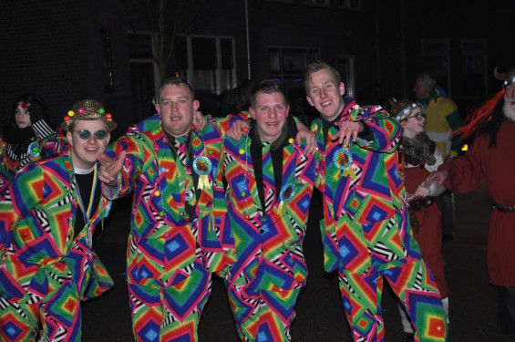 103_23-2102verlichteoptocht.jpg