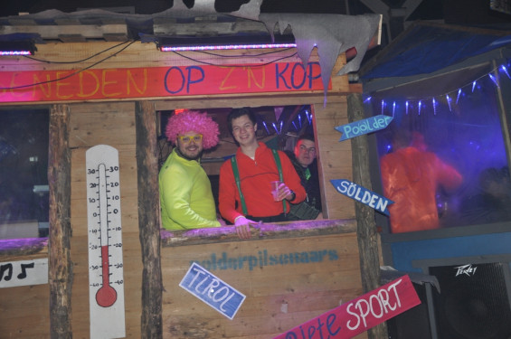 110_23-2102verlichteoptocht.jpg