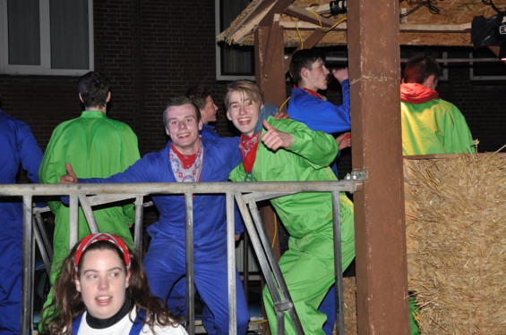 124_23-2102verlichteoptocht.jpg