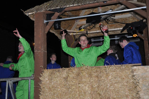 125_23-2102verlichteoptocht.jpg