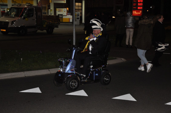148_23-2102verlichteoptocht.jpg