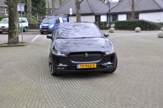 030_24-2202sleuteloverdracht.jpg