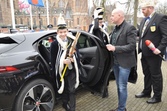 035_24-2202sleuteloverdracht.jpg