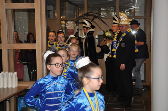 055_24-2202sleuteloverdracht.jpg