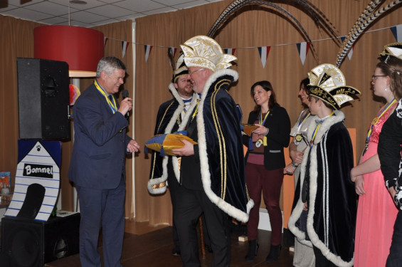 112_31-2502seniorenboerenbruiloft.jpg